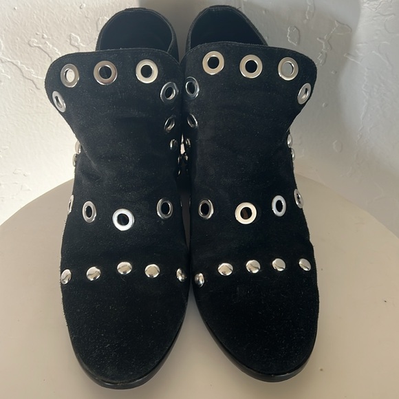 Sam Edelman black suede silver studded ankle boot. Sz 8.5 - Picture 9 of 9